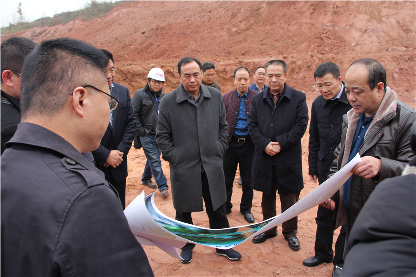 市委副書記、市長趙輝視察華強(qiáng)溝水庫工程建設(shè)