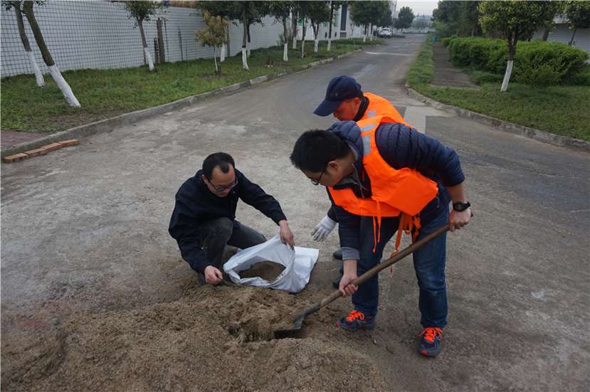 杰陽排水公司開展防汛、消防應(yīng)急演練