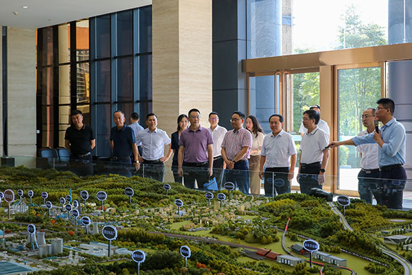 學(xué)習(xí)交流拓眼界 提質(zhì)增效再出發(fā)——德陽(yáng)發(fā)展集團(tuán)一行赴眉山、資陽(yáng)、內(nèi)江考察學(xué)習(xí)