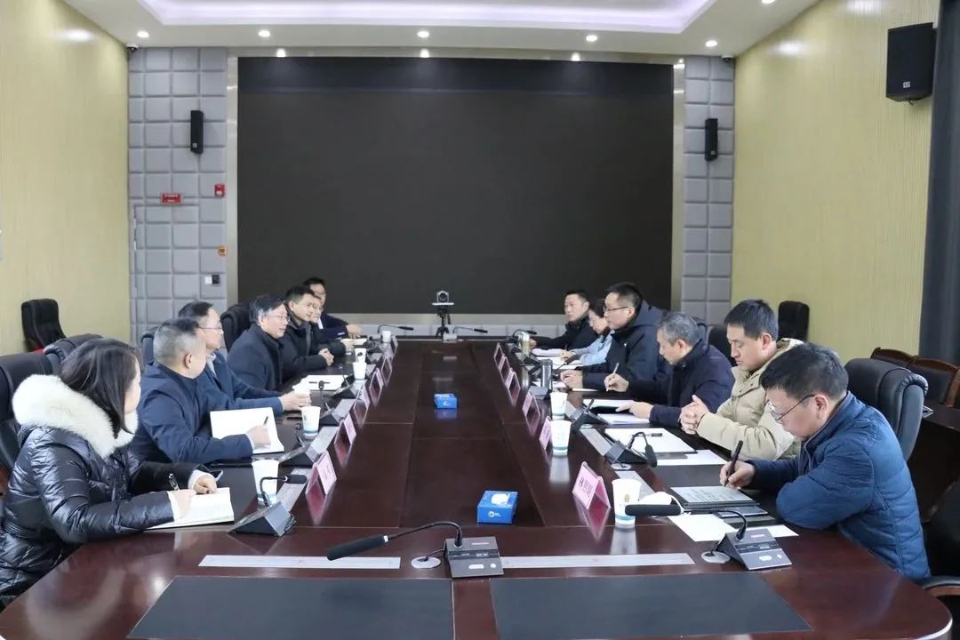 凝心聚力謀發(fā)展 攜手同心再出發(fā)——德陽發(fā)展集團與市住建局、市交通局、市國資委謀劃部署2023年工作